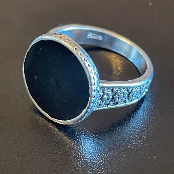 Round black obsidian S925 silver ring - Picture 3 of 9